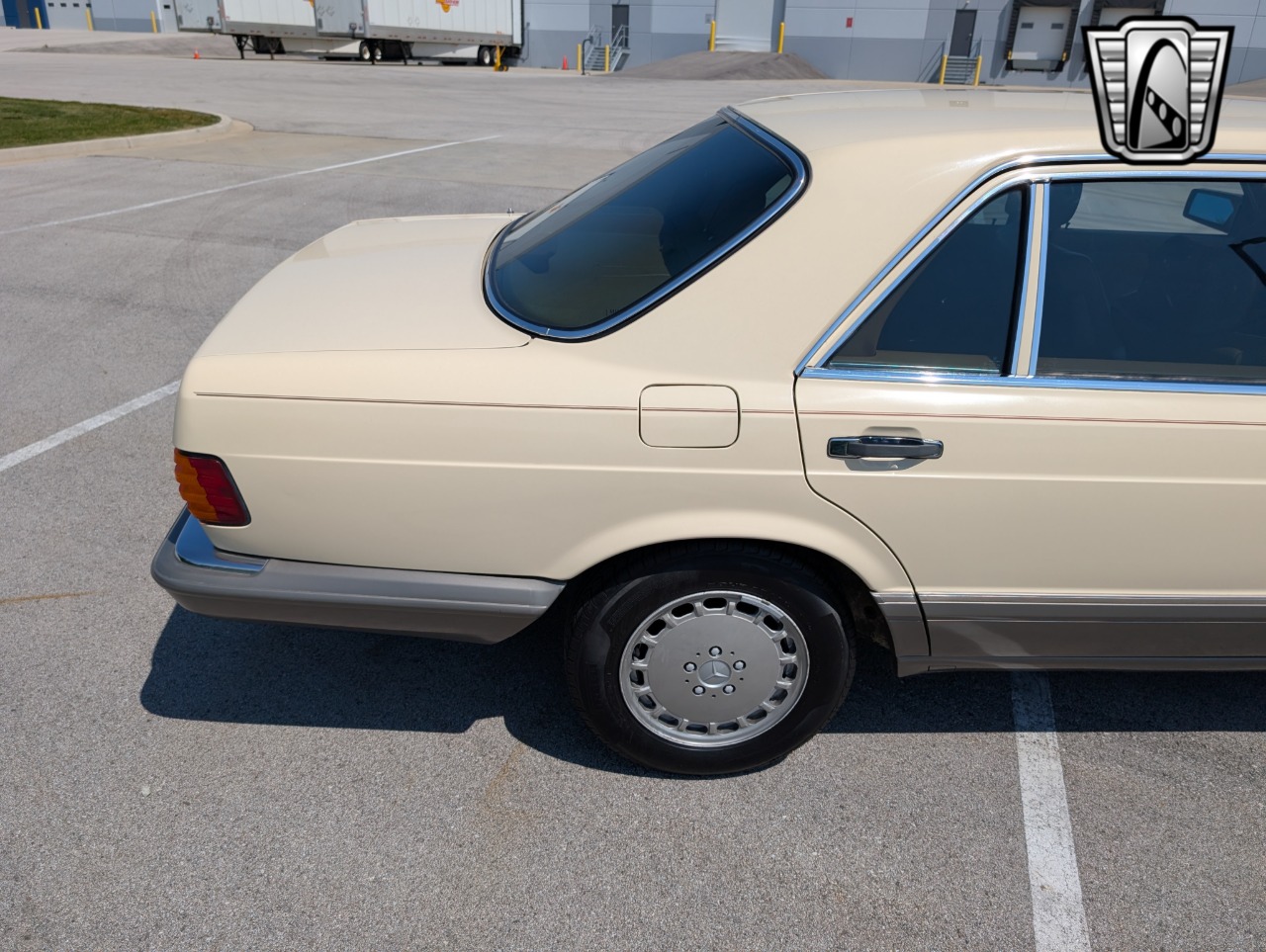 1986 Mercedes-Benz S-Class 54