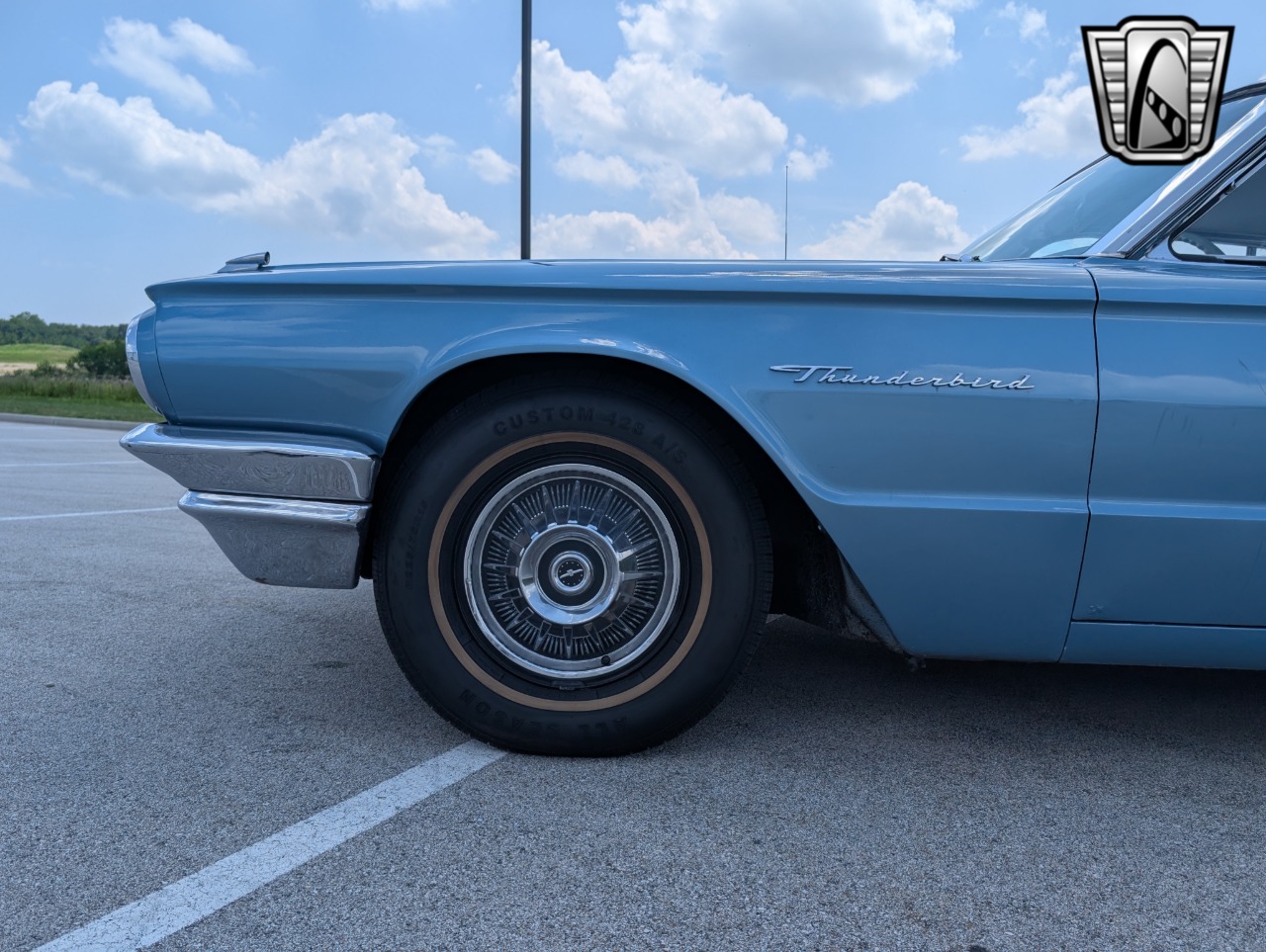 1964 Ford Thunderbird 51