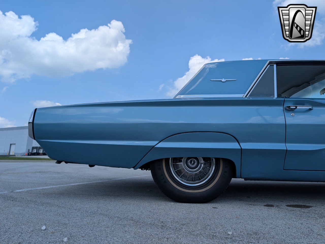 1964 Ford Thunderbird 60