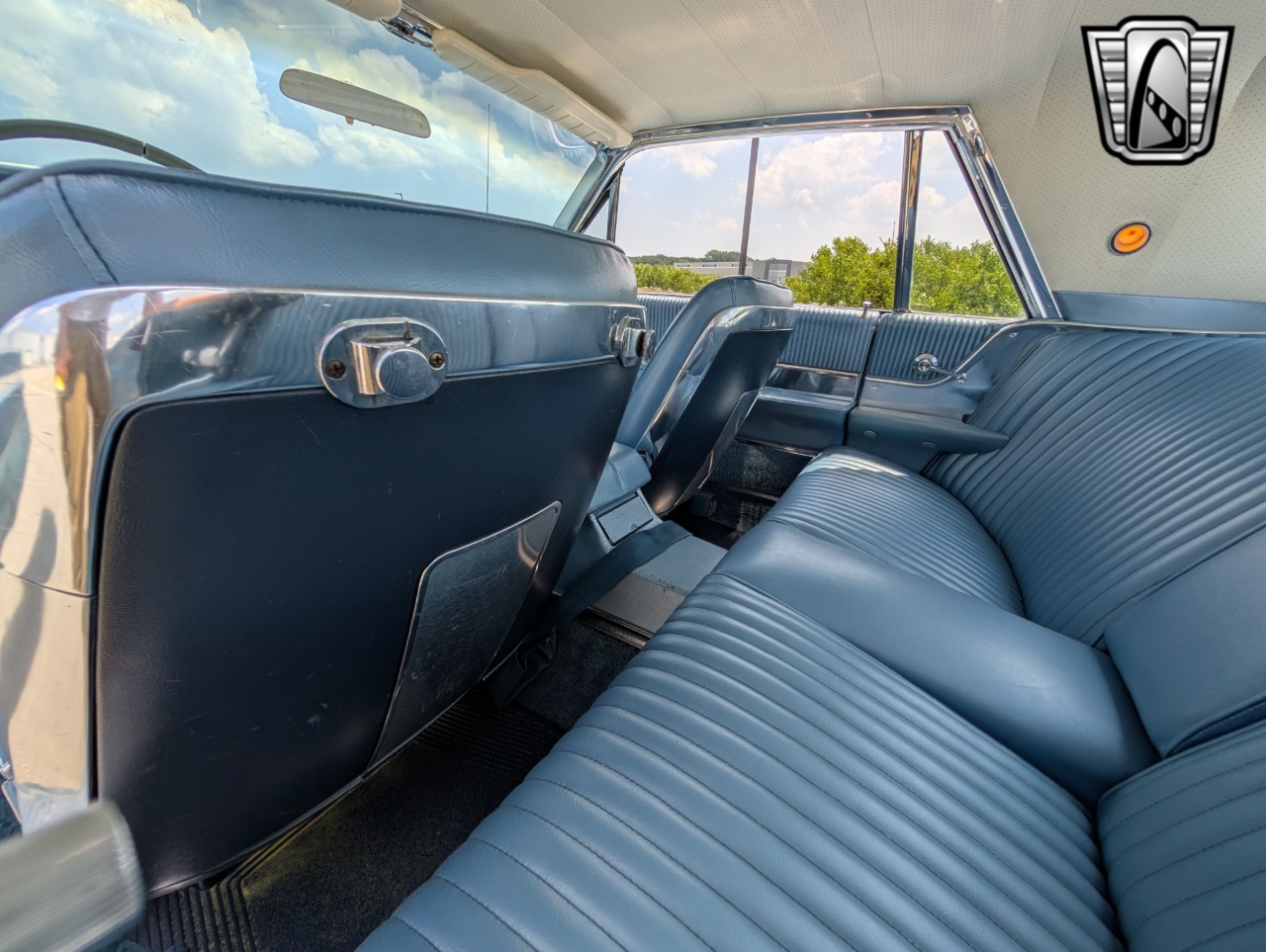 1964 Ford Thunderbird 98