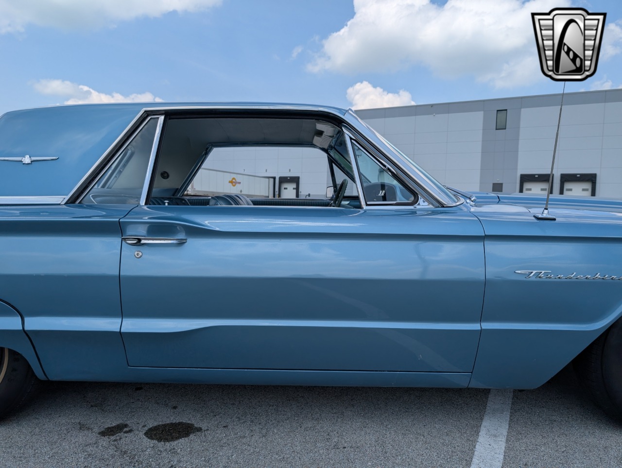 1964 Ford Thunderbird 62
