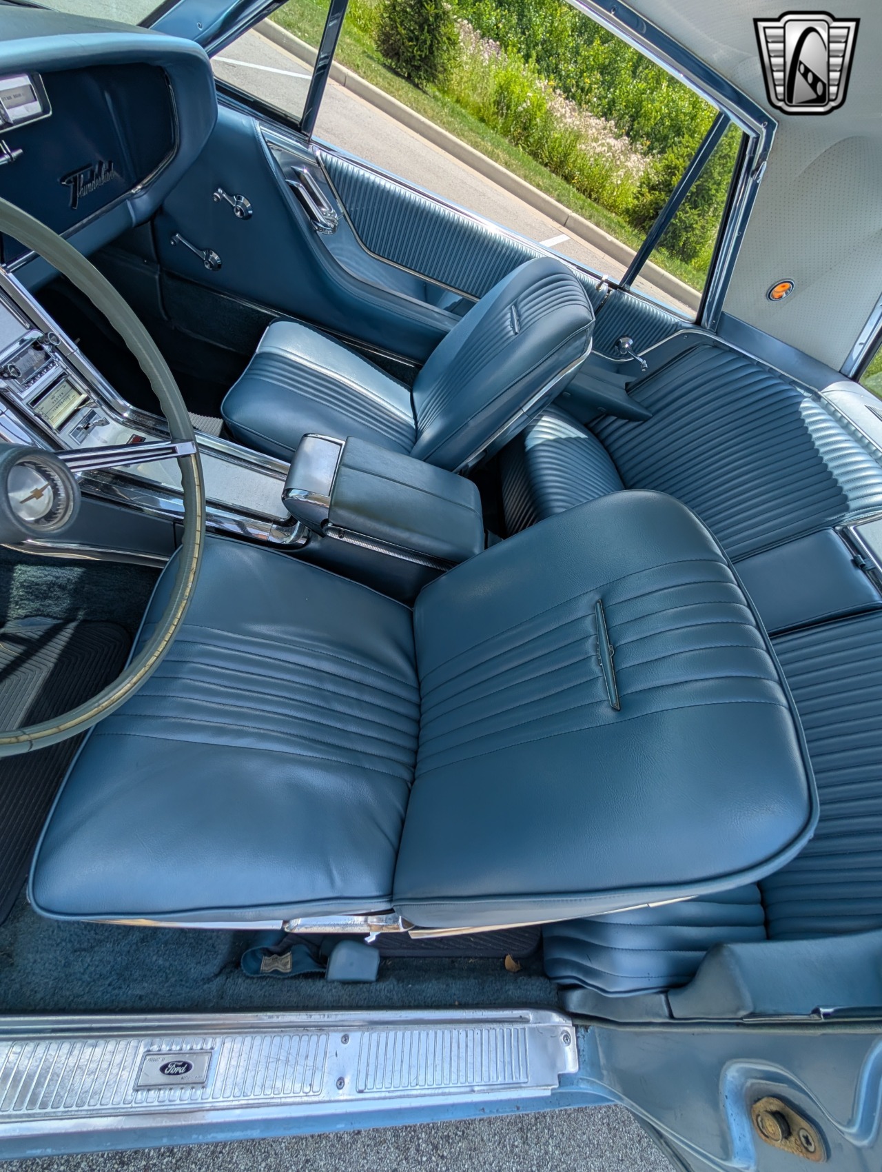 1964 Ford Thunderbird 99
