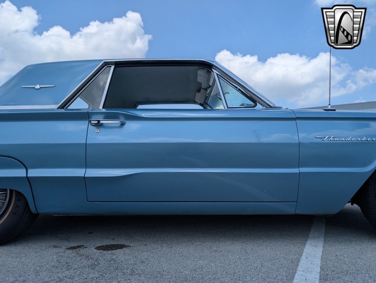 1964 Ford Thunderbird 63