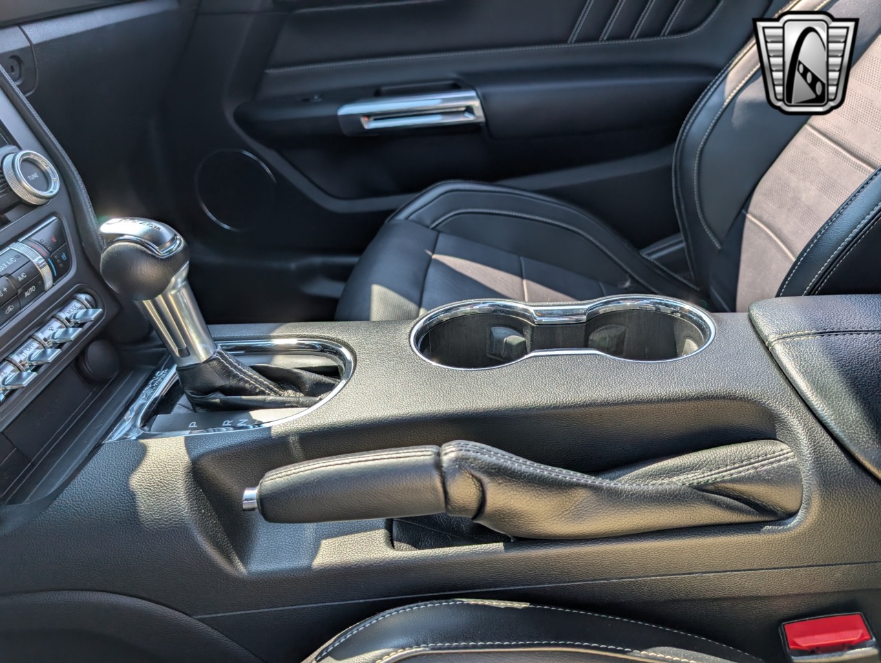 2015 Ford Mustang 83