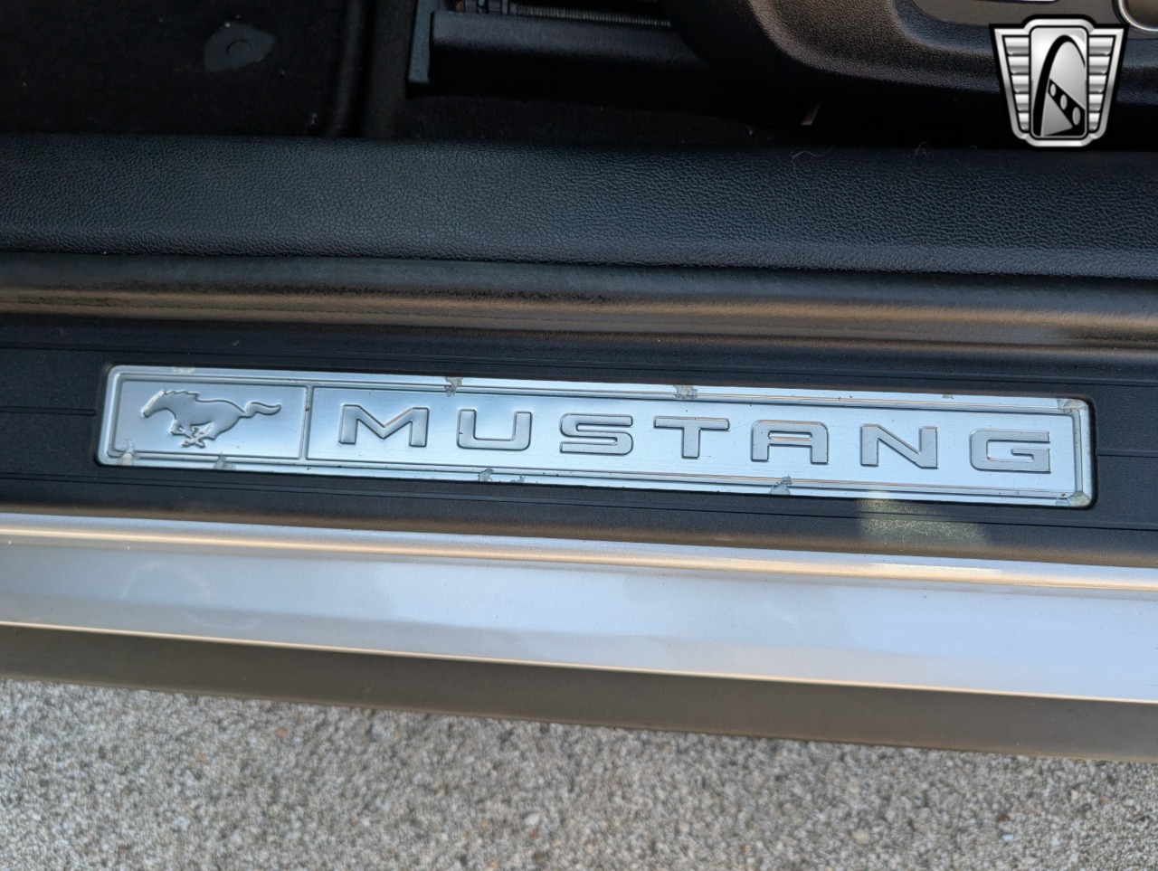 2015 Ford Mustang 75