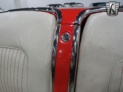 1955 Chevrolet Corvette image 108