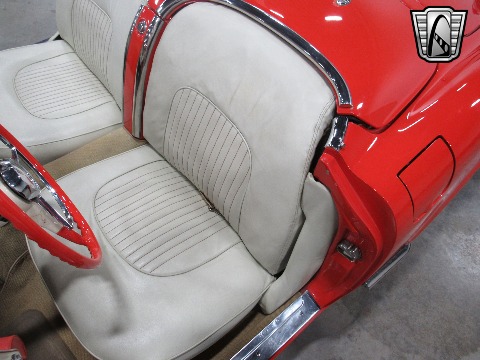 1955 Chevrolet Corvette image 95