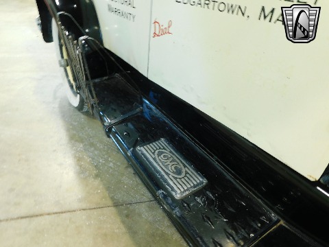 1931 Chevrolet Panel Truck image 65