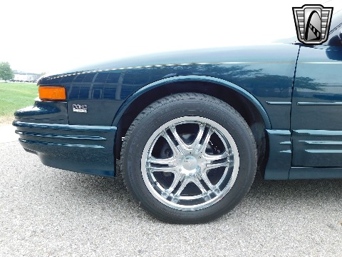 1995 Oldsmobile Cutlass image 29