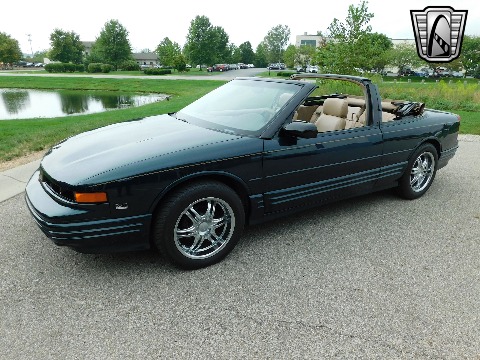 1995 Oldsmobile Cutlass image 4