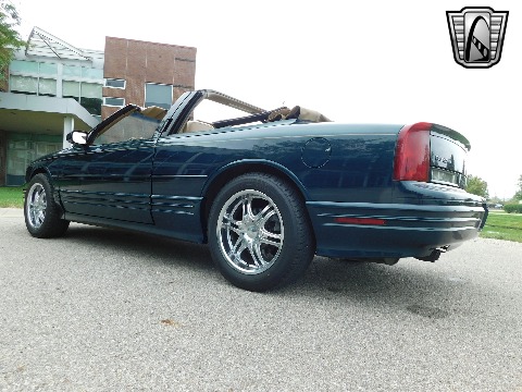 1995 Oldsmobile Cutlass image 11