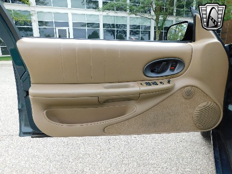 1995 Oldsmobile Cutlass image 90