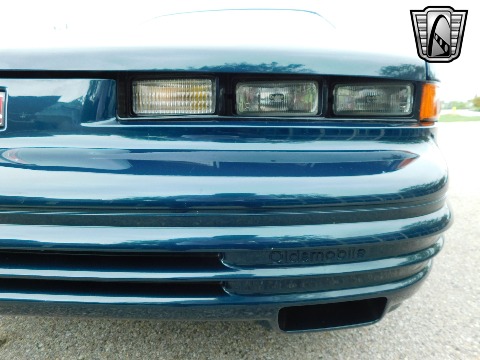 1995 Oldsmobile Cutlass image 39