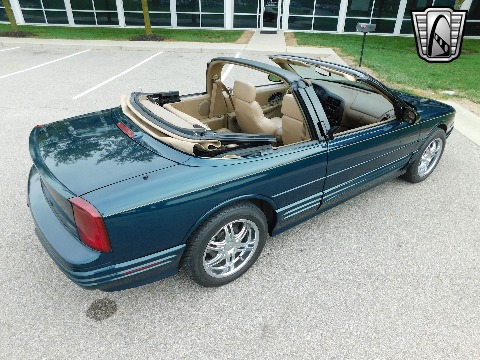1995 Oldsmobile Cutlass image 15