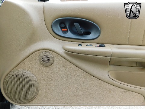 1995 Oldsmobile Cutlass image 93