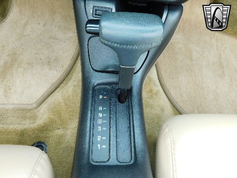 1995 Oldsmobile Cutlass image 121