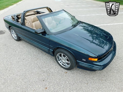 1995 Oldsmobile Cutlass image 21