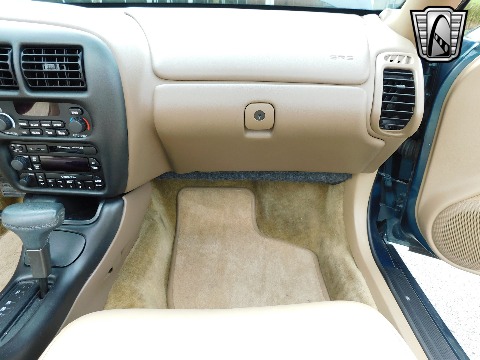 1995 Oldsmobile Cutlass image 100