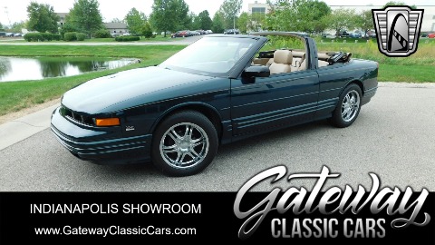 1995 Oldsmobile Cutlass image 1