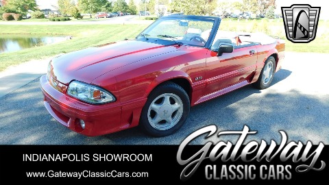 1992 Ford Mustang image 2