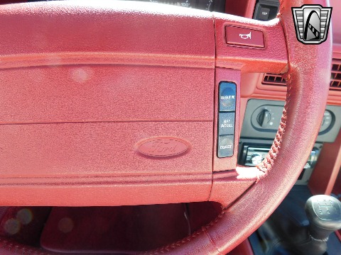 1992 Ford Mustang image 109