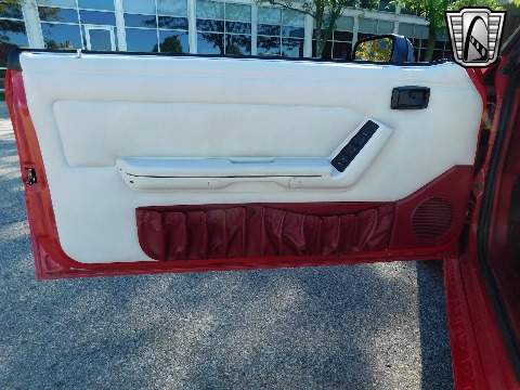 1992 Ford Mustang image 85