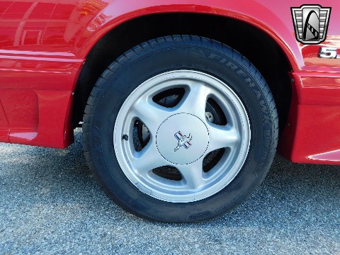 1992 Ford Mustang image 34