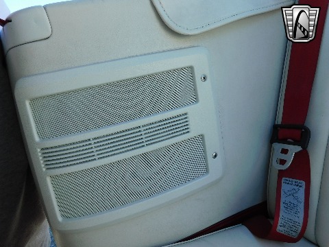 1992 Ford Mustang image 90