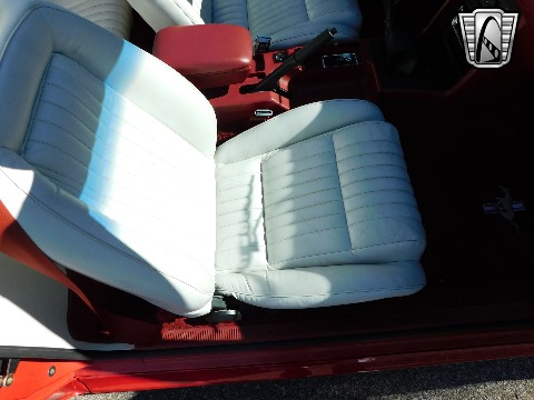 1992 Ford Mustang image 96