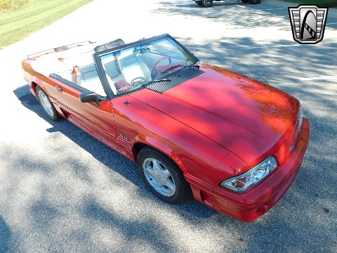 1992 Ford Mustang image 21