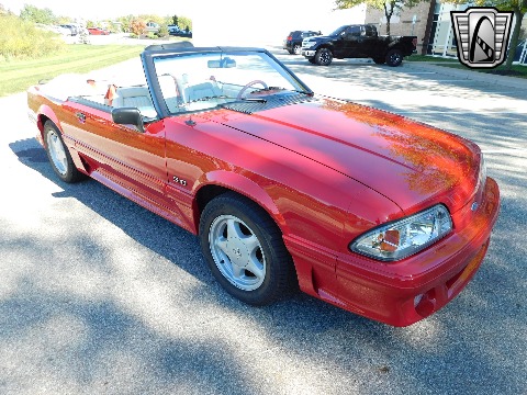 1992 Ford Mustang image 22