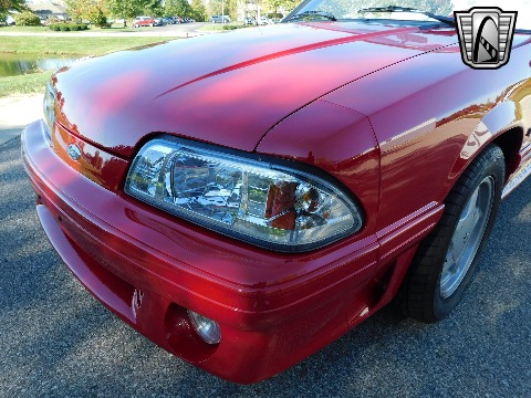 1992 Ford Mustang image 28