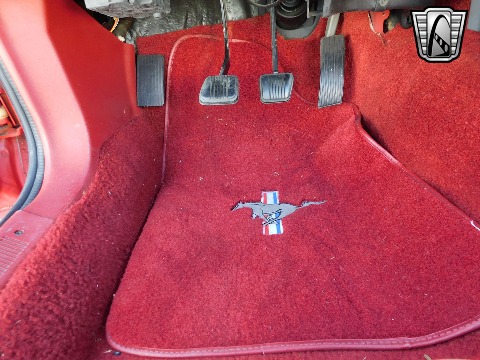 1992 Ford Mustang image 106