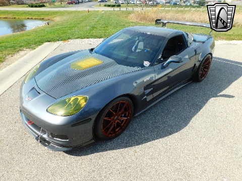 2010 Chevrolet Corvette image 3