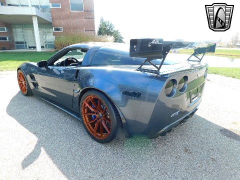 2010 Chevrolet Corvette image 9