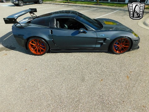 2010 Chevrolet Corvette image 17