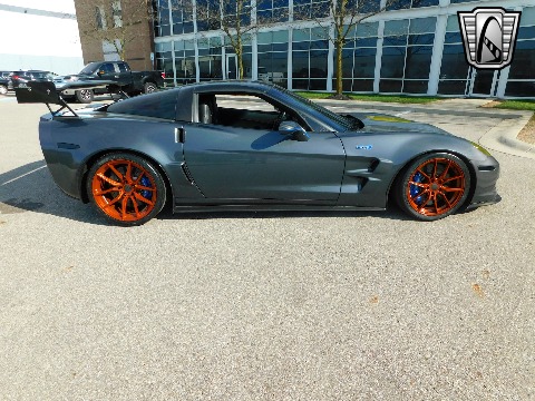 2010 Chevrolet Corvette image 18