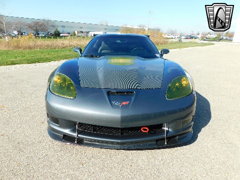 2010 Chevrolet Corvette image 24