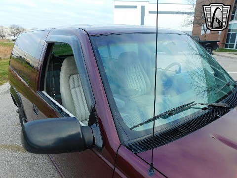 1994 GMC Yukon image 58