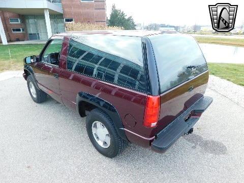 1994 GMC Yukon image 9