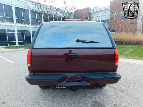 1994 GMC Yukon image 13