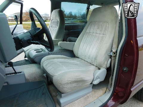 1994 GMC Yukon image 95