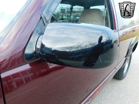 1994 GMC Yukon image 49