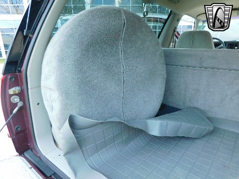 1994 GMC Yukon image 76