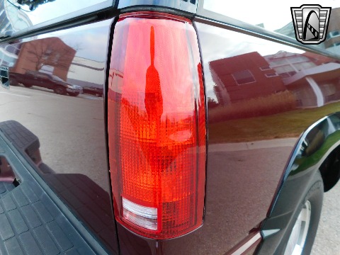 1994 GMC Yukon image 54