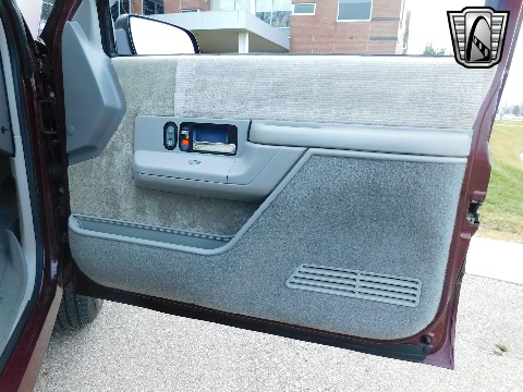 1994 GMC Yukon image 80