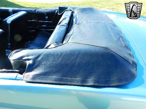 1965 Chevrolet Impala image 57