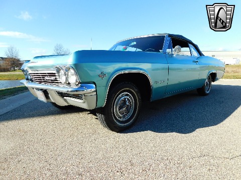 1965 Chevrolet Impala image 6