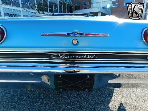 1965 Chevrolet Impala image 60