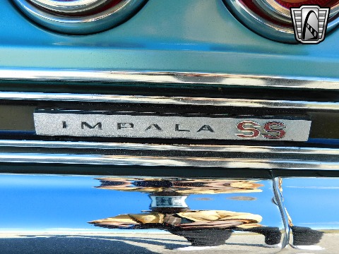 1965 Chevrolet Impala image 64